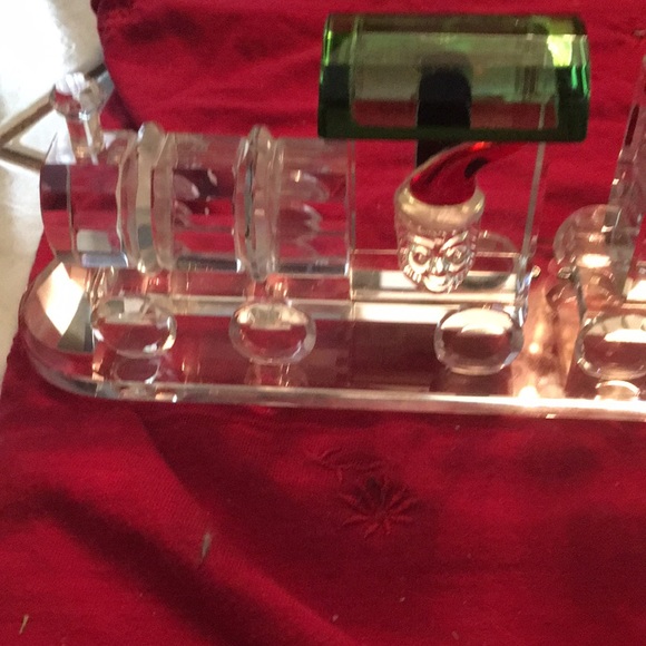 Vintage and new in box, Sorelle Handcrafted heavy Lucite Christmas train - Picture 8 of 11